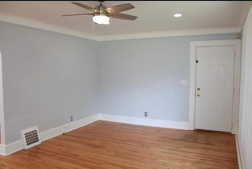 8113 Indiana St — Photo 3