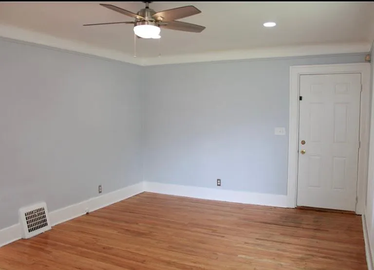 8113 Indiana St — Photo 3