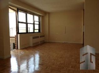 10 Street, Brooklyn, NY 11215