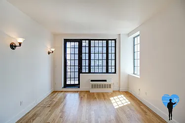 Rented by Next Door Realty NYC