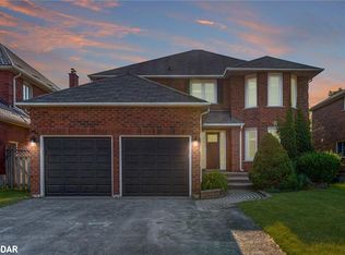 6 Lone Oak Ave, Brampton, ON L6S5V5