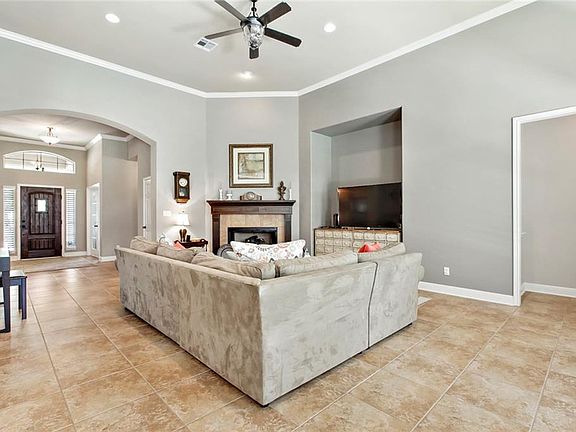 4th image of 10013 Palmbrook Dr