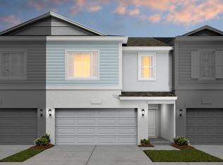 720 NE Hawks Ridge Way, Port Saint Lucie, FL 34983