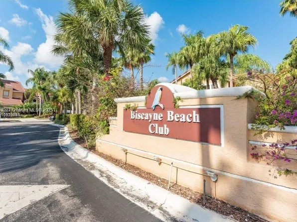 15551 SW 104th Ter APT 814, Miami, FL 33196