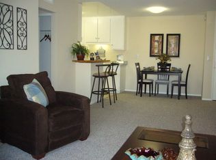 576 N Bellflower Blvd UNIT 233, Long Beach, CA 90814