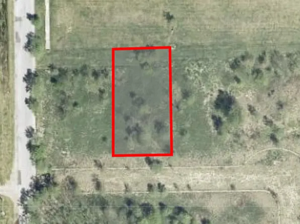 480 153rd St, Harvey, IL 60426