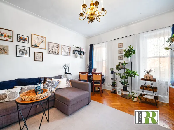 3921 Avenue R image 17 of 29