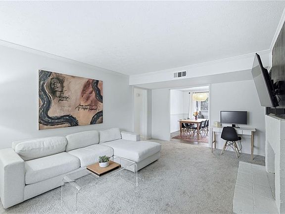 5th image of 3825 Lavista Rd APT A1