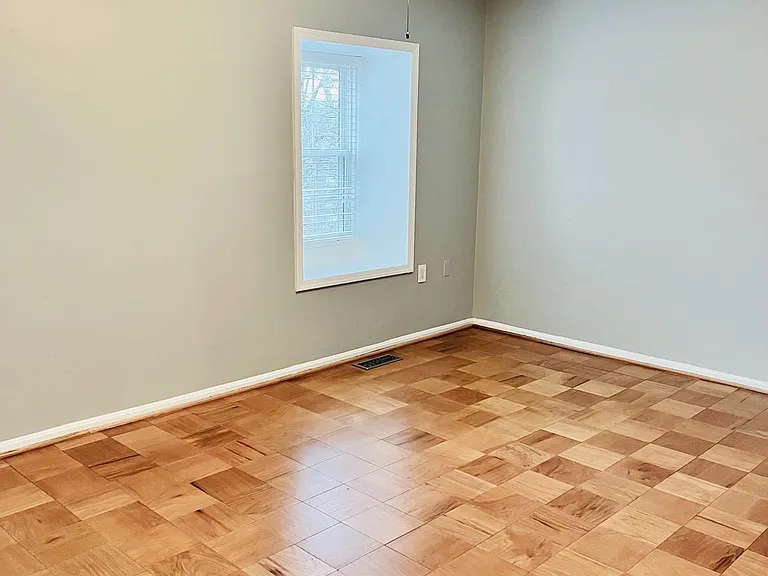 812 Azalea Dr #16 — Photo 13