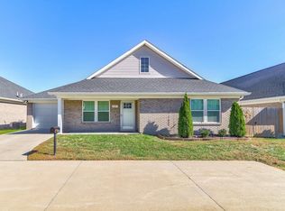 2621 Ole Hickory Dr, Evansville, IN 47715