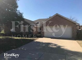 1417 Highland Dr, Mansfield, TX 76063