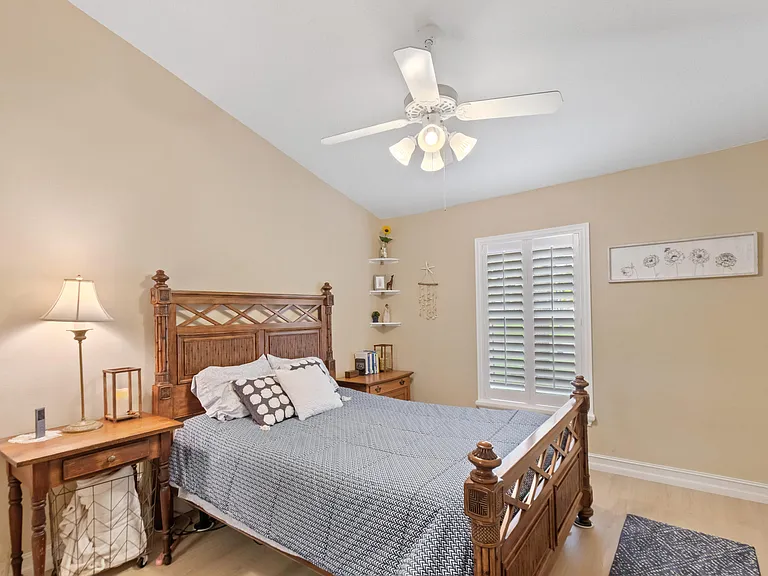 1401 Mahogany Pl — Photo 17
