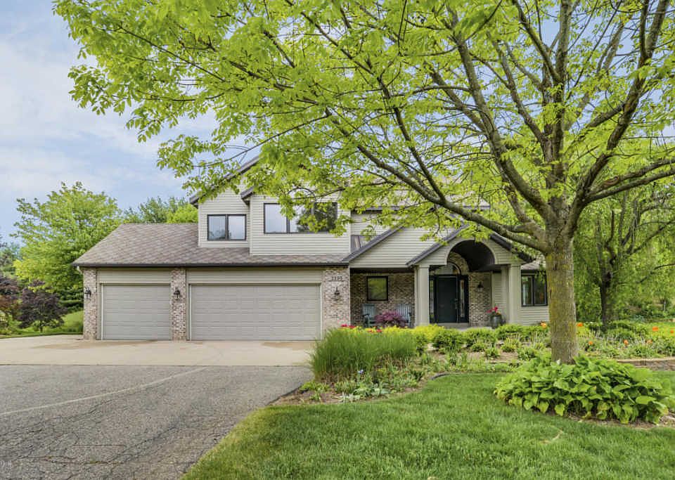 1st image of 2295 Kamp Valley Ct NE