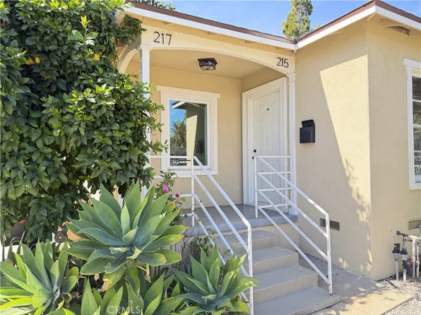 215 S Mills Ave, Claremont, CA 91711
