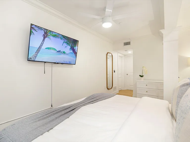 106 Hammon Ave #1 — Photo 19