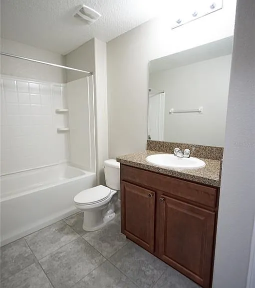 10669 Lake Montauk Dr — Photo 18