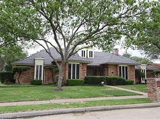 620 Sonora Ct, Irving, TX 75062