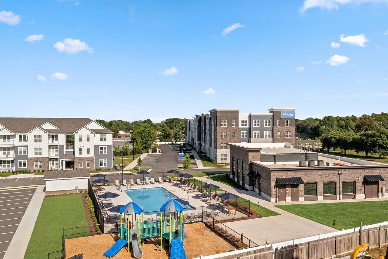 The Warwick at Foundry Creek — Photo 4