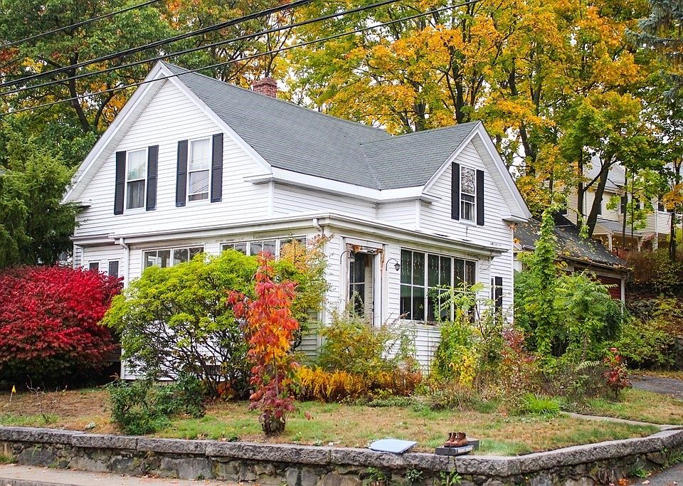 79 Lowell St, Reading, MA 01867 Zillow