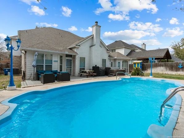 125 Brookbend, Cibolo, TX 78108