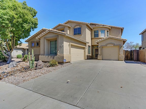 3rd image of 16548 W Saguaro Ln