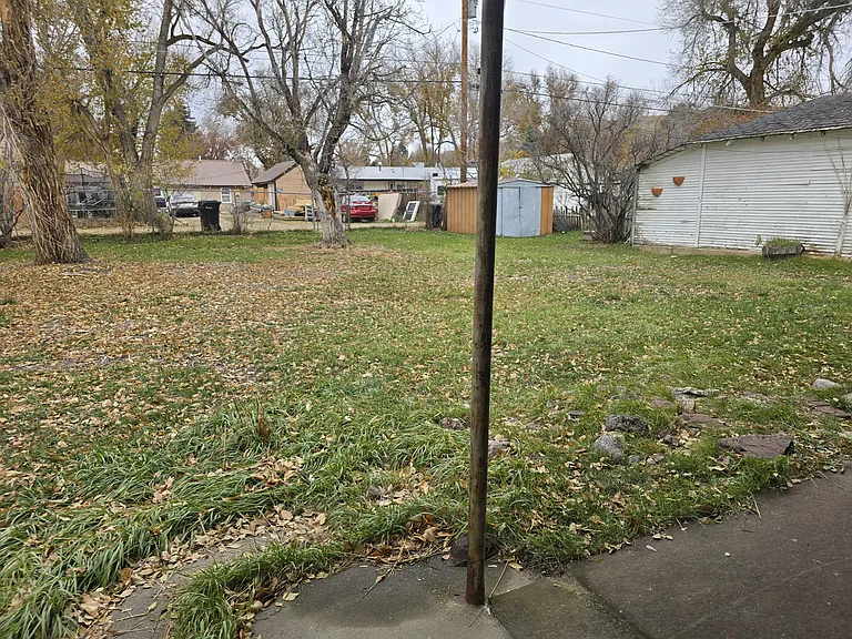 770 School St — Photo 17