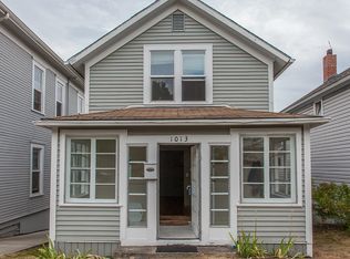 1013 N Forest St, Bellingham, WA 98225