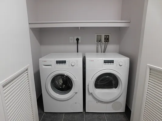 Rented by LCOR (Property Manager) | media 15