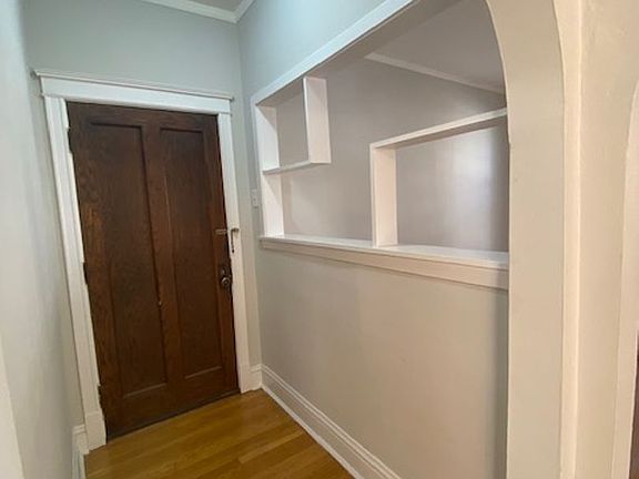 3rd image of 2117 W Ainslie St #2123-1