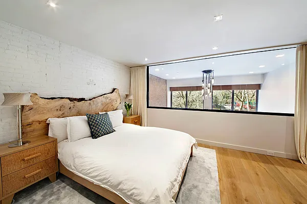 Sold by Town Residential | media 4