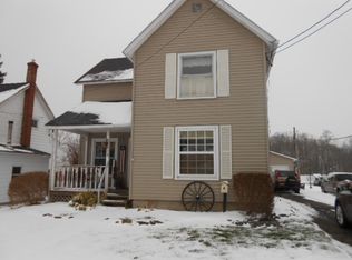 25 Tempest St, Perry, NY 14530