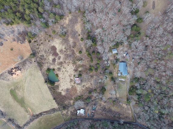 2nd image of 312 Adams Ln