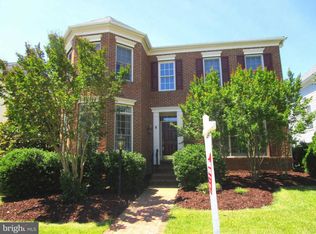 749 Pearson Point Pl, Annapolis, MD 21401