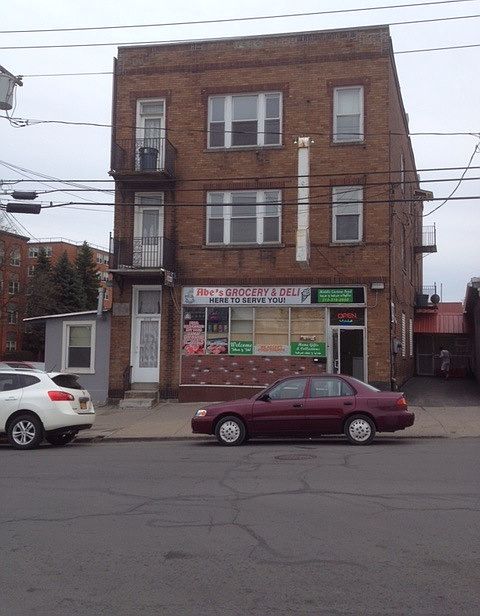 1st image of 606 South St