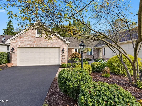6640 Regents Park Blvd, Toledo, OH 43615