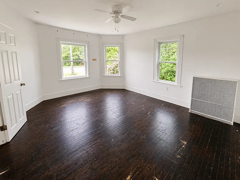294 Plymouth St — Photo 12