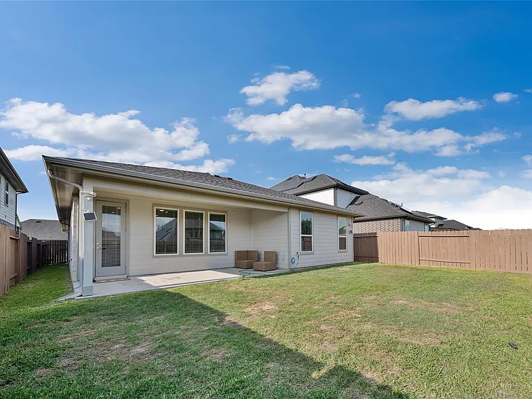 28447 Halle Ray Dr — Photo 38