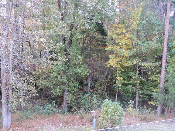 5th image of 245 Forestroad Dr