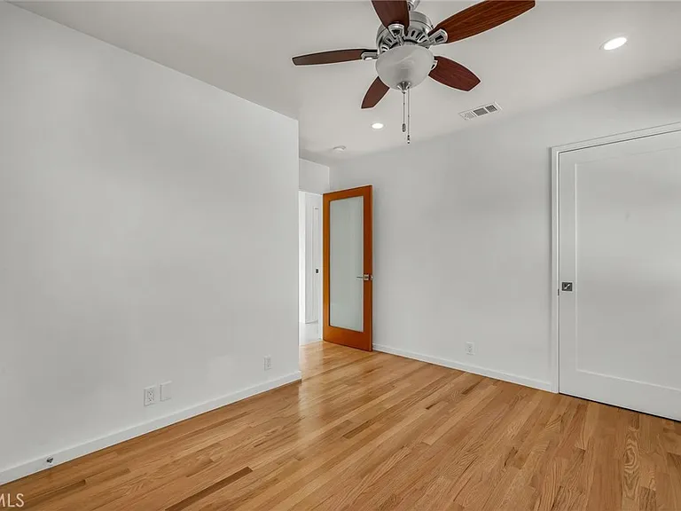 8447 Kittyhawk Ave — Photo 8