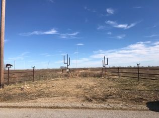 6 Airport Rd, Marietta, OK 73448