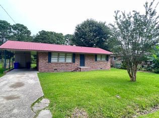 1450 N Sherwood Dr, Charleston, SC 29407