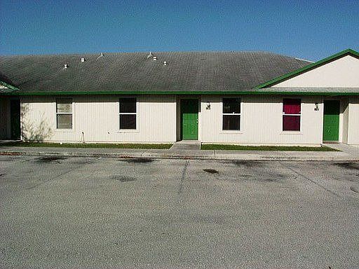 2nd image of 680 15th St