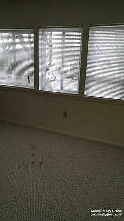 3 bed, 2.5 bath, $3,800 — Photo 3