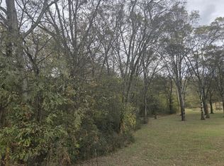 15 Sands Rd, Sweetwater, TN 37874