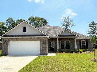 14247 Swan Ridge Cir, Gulfport, MS 39503
