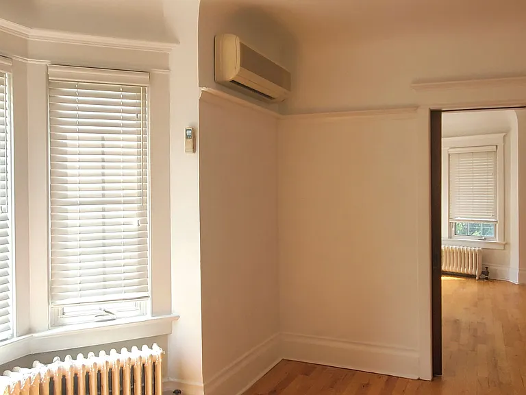 1 Maynard Ave #1 — Photo 25