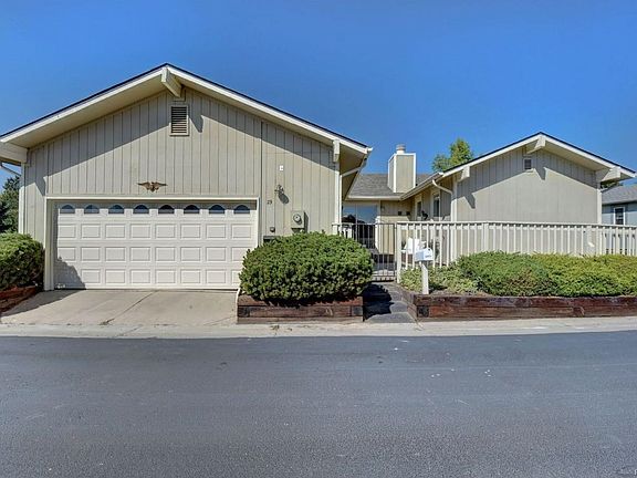 3rd image of 29 Douglas Dr