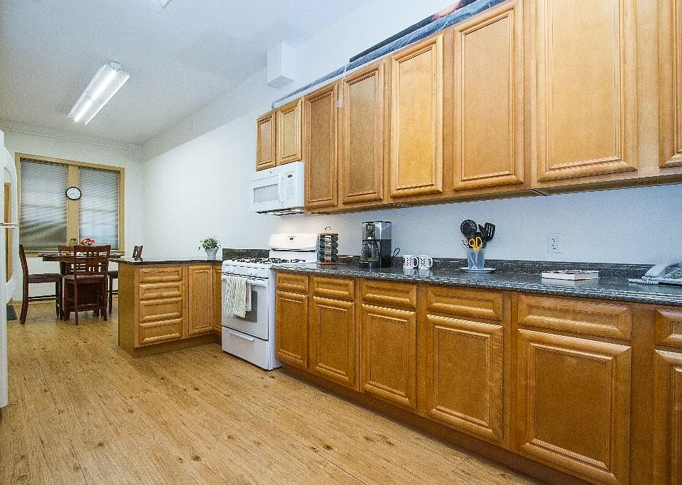 1st image of 3018 N Laramie Ave #1PPPP