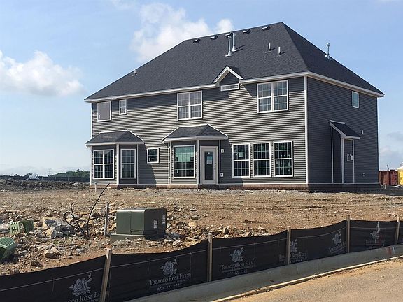 2nd image of 2167 Carnation Dr