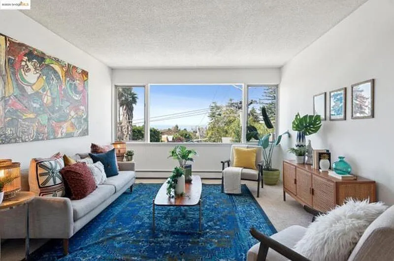 1 bed, 1.0 bath, 666 sqft, $2,300 — Photo 2